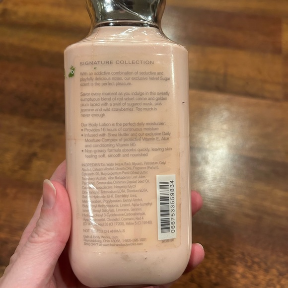 Bath & Body Works Velvet Sugar Body Lotion 8 fluid oz. New! - Picture 3 of 5